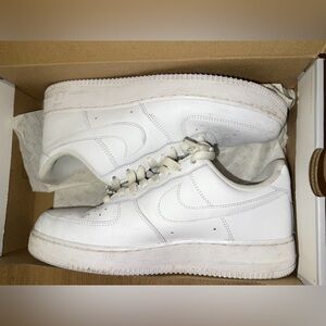 Men's 8.5 Nike Air Force 1